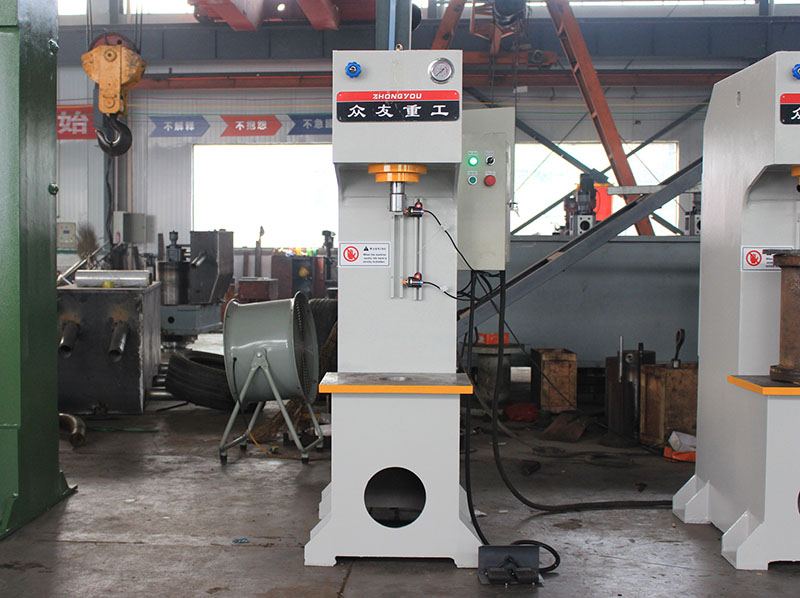 造成液压机液压阀失效的原因有哪些？