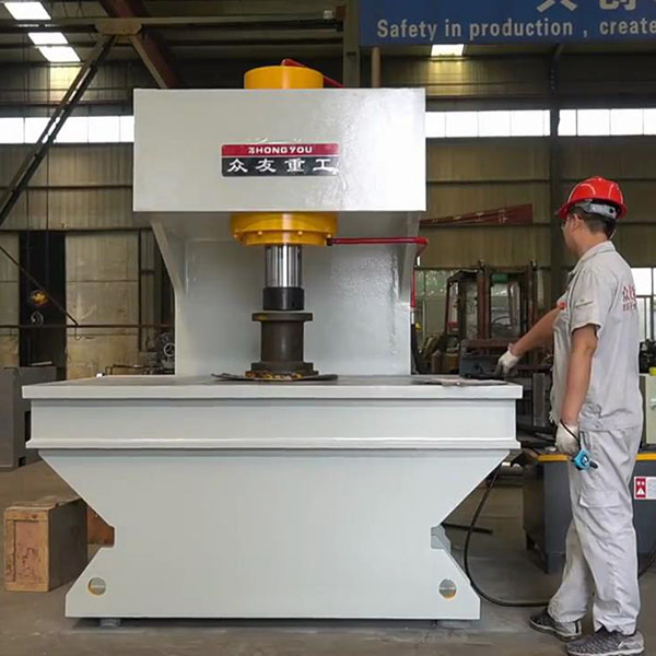 200吨单臂液压机适用于钣金工件校正，轴承类校正压装液压机