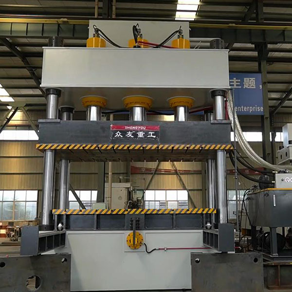 800T三梁四柱液压机 带移动工作台液压机