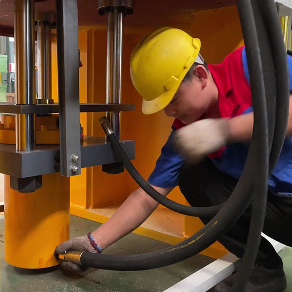 液压机油管安装视频 液压机管路安装视频