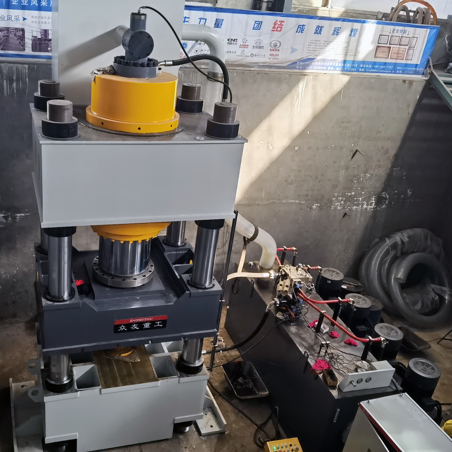 1200吨液压机产品优势