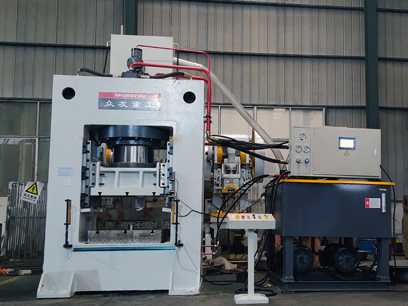 500吨框式液压机