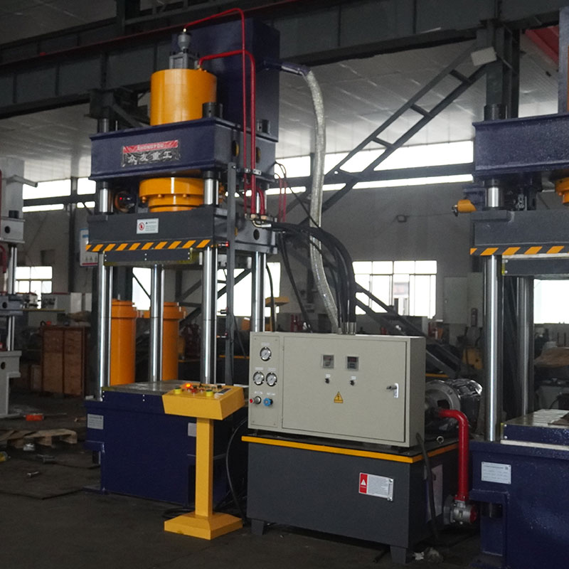 300吨三梁四柱液压机 PE沙子瓦热压机定制