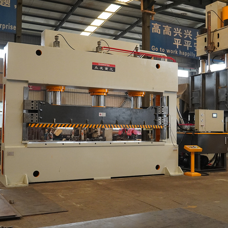 630吨框式金属板材液压机    集装箱侧板压力机