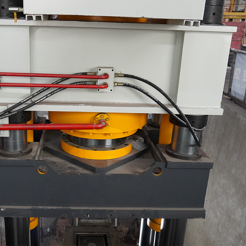 800吨坩埚成型液压机 耐火材料石墨匣钵粉末成型油压机