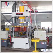 200吨四柱液压机的内部构成