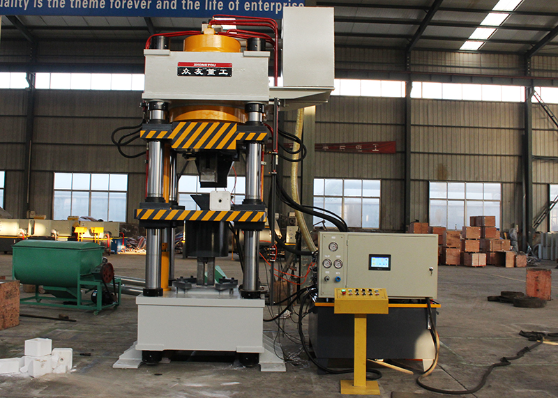 500吨四柱粉末成型液压机