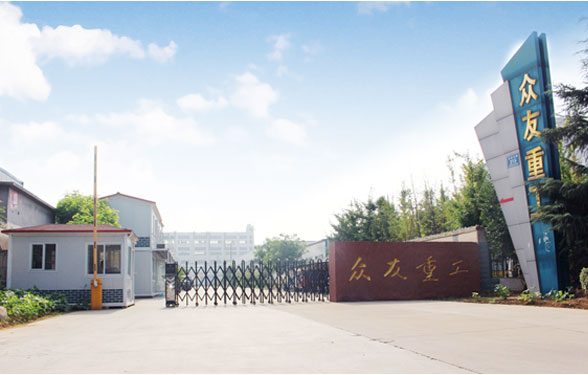 盐砖液压机生产之狗咬胶