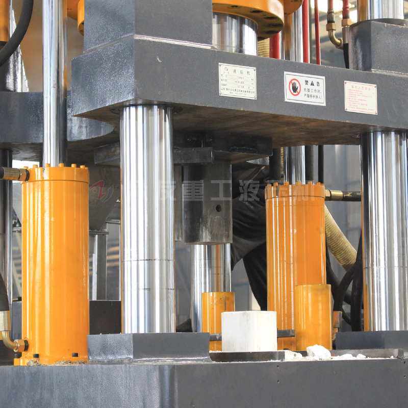 1000吨自动送料牛羊舔砖液压机 一出二5公斤盐砖机 粉末成型油压机盐砖机