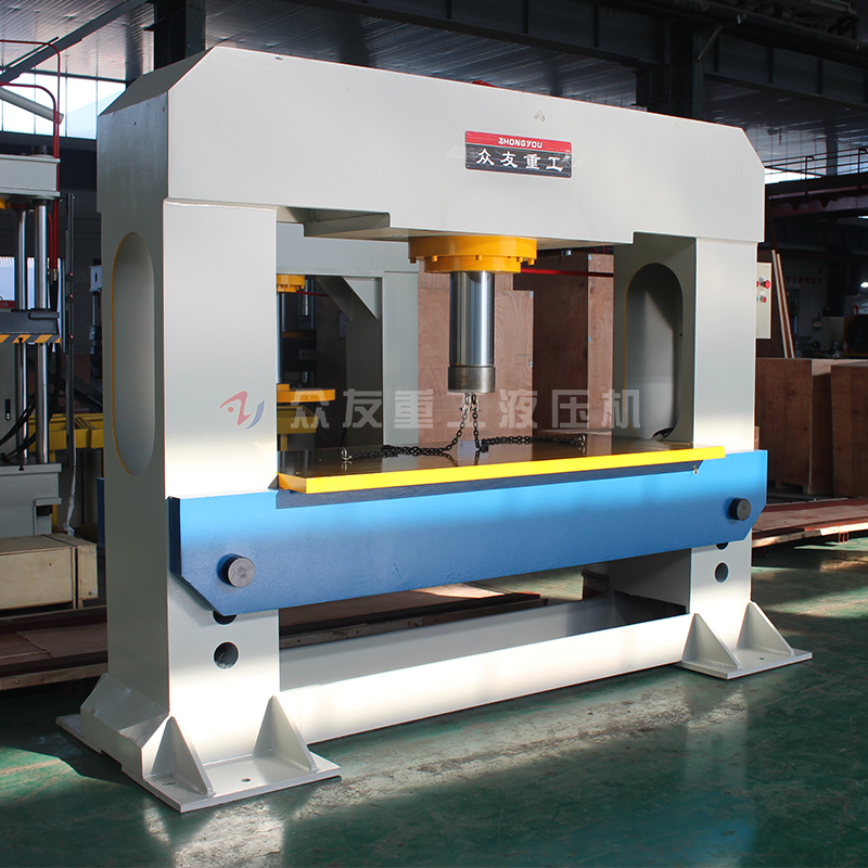 清洗龙门液压机时有哪些注意事项？