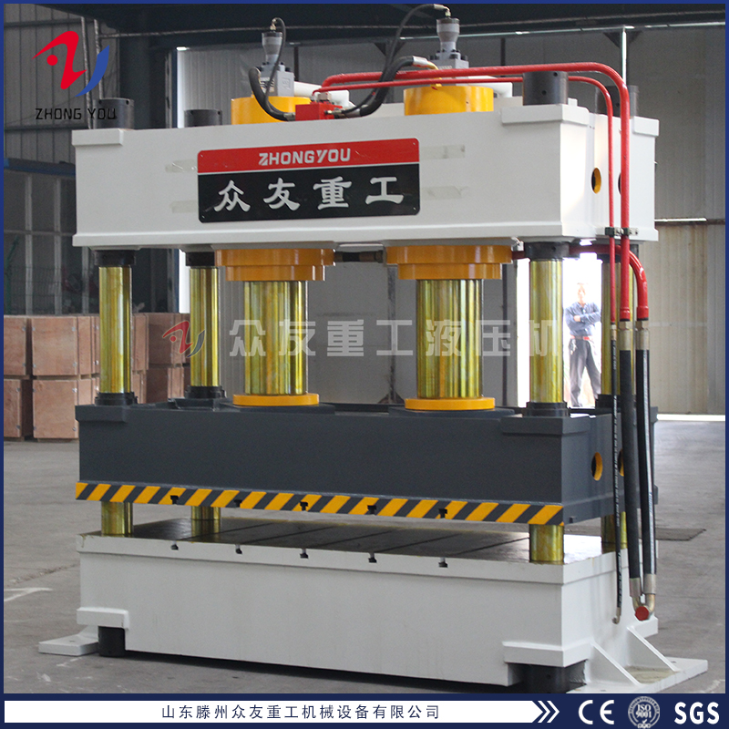 在装配200吨液压机时有哪些注意事项？