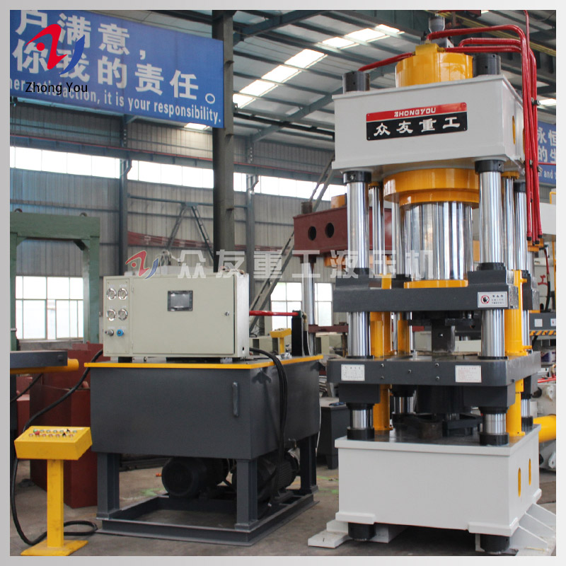 500吨四柱液压机的液压油多长时间换一次？