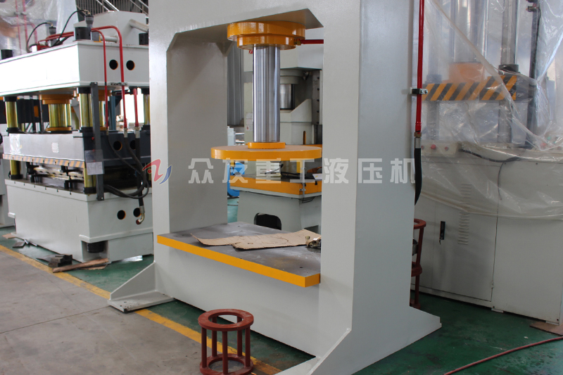 250吨框式液压机 250t龙门压胎机实心轮胎压装机