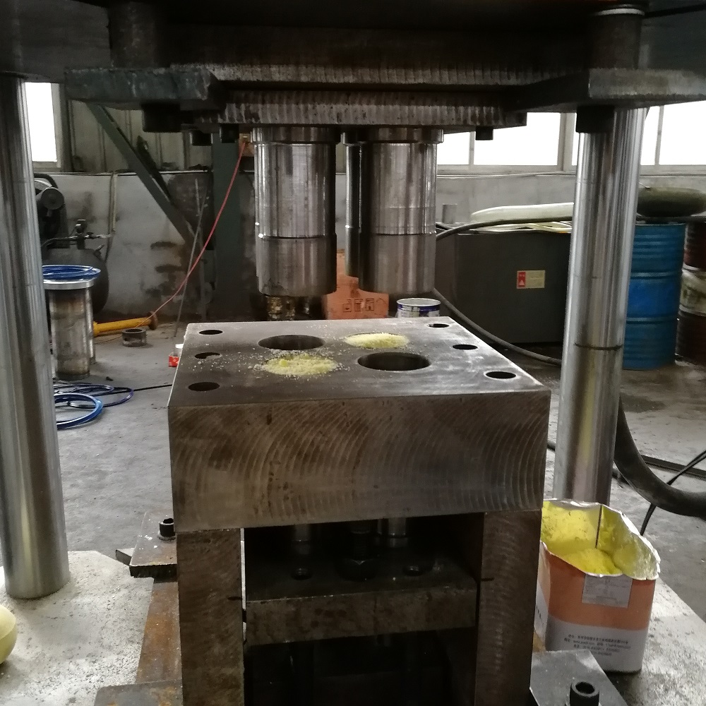 100吨压爆炸盐液压机 100T粉末成型油压机  浴盐球成型液压机