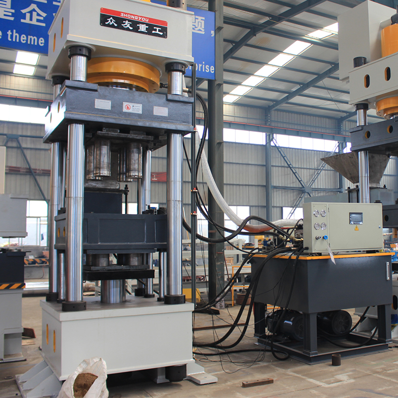 630吨盐砖机 630T牛羊舔砖液压机_粉末成型油压机