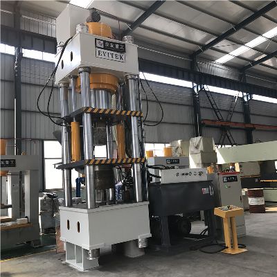 800吨牛羊舔砖液压机 十公斤盐砖机 800T粉末成型盐砖机