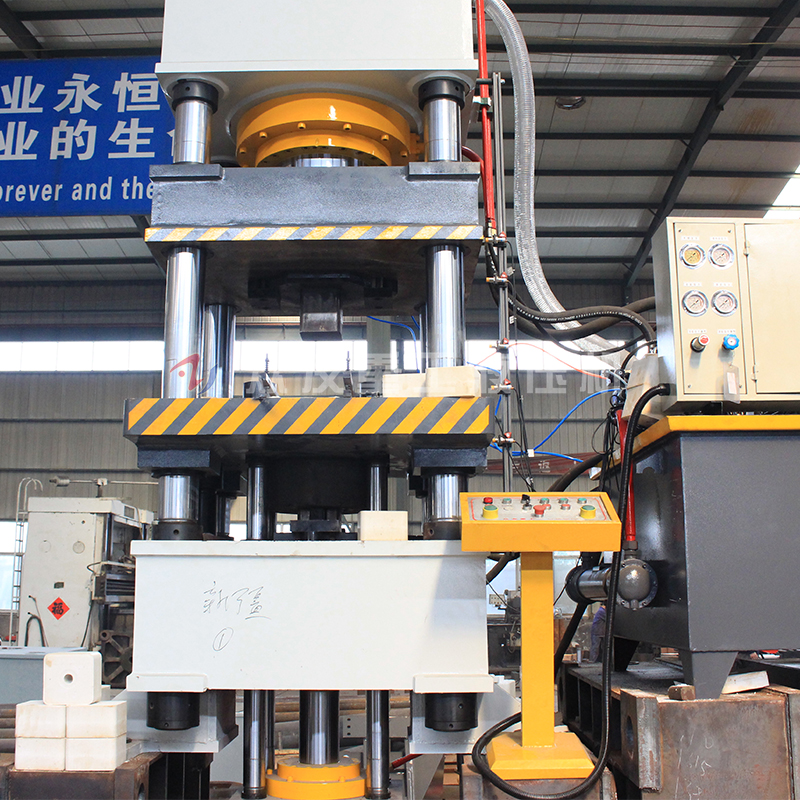 400吨牛羊舔砖液压机 400T盐砖机_粉末成型油压机