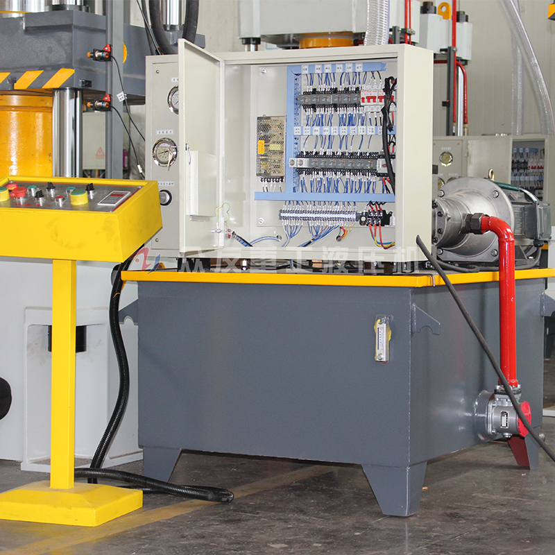 200吨四柱液压机 200吨金属冷压成型油压机