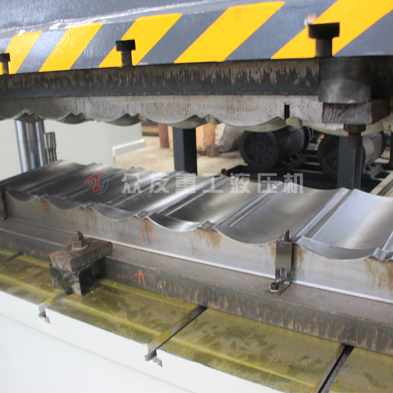 315吨双缸彩石瓦拉伸液压机 315吨金属瓦油压机  彩钢瓦液压机