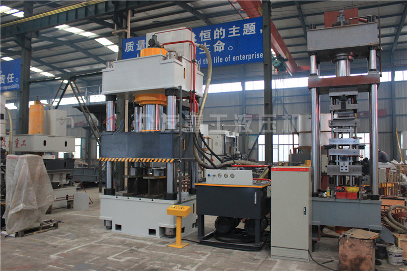 800吨液压机最佳工作油温是多少合适？过高或过低有哪些危害？