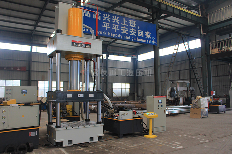 引起三梁四柱液压机液压缸气蚀原因有哪些？液压机械厂家整理