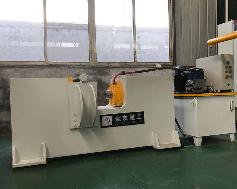 四柱液压机液压缸漏油原因分析和维修