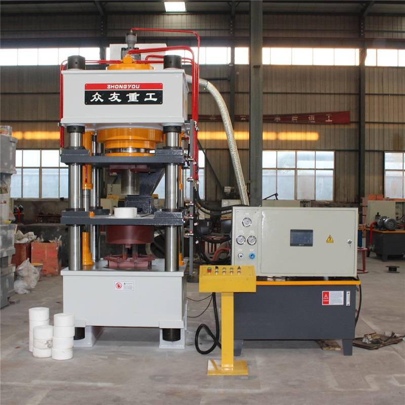 630吨伺服液压机的结构