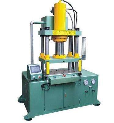 针对双柱液压机油管漏油现象，提出以下合理的解决方案