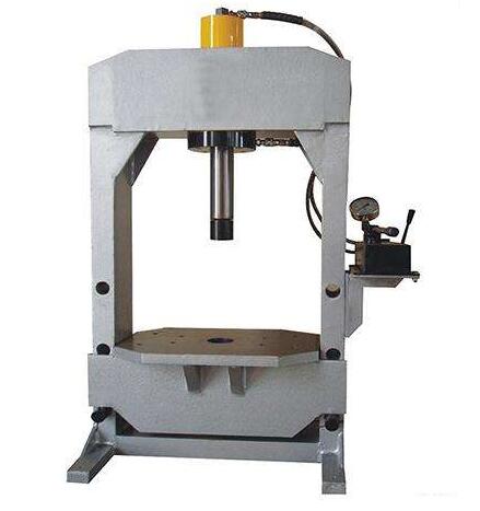 说到1500吨框架式液压机泵的维护方法可能很多人都不是很清楚