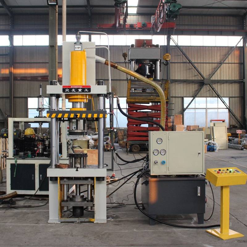 通过四大感官法对三梁四柱液压机进行诊断