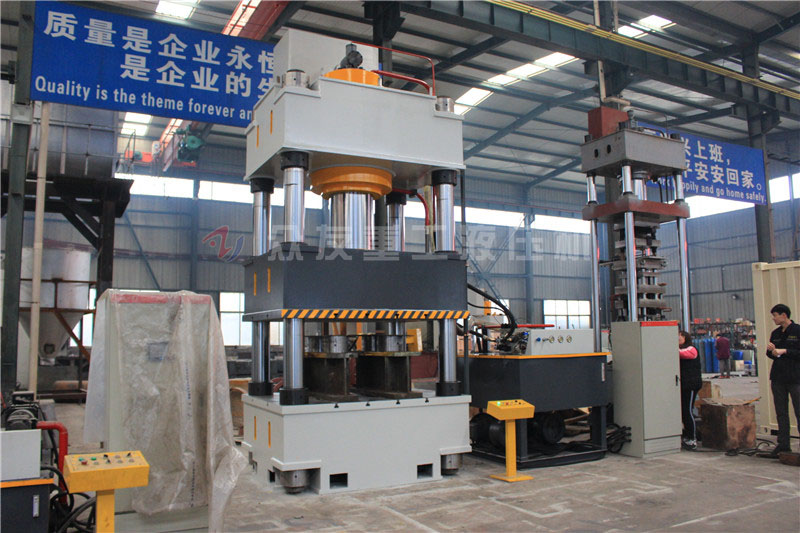 怎么提升1000吨四柱液压机液压系统使用寿命？