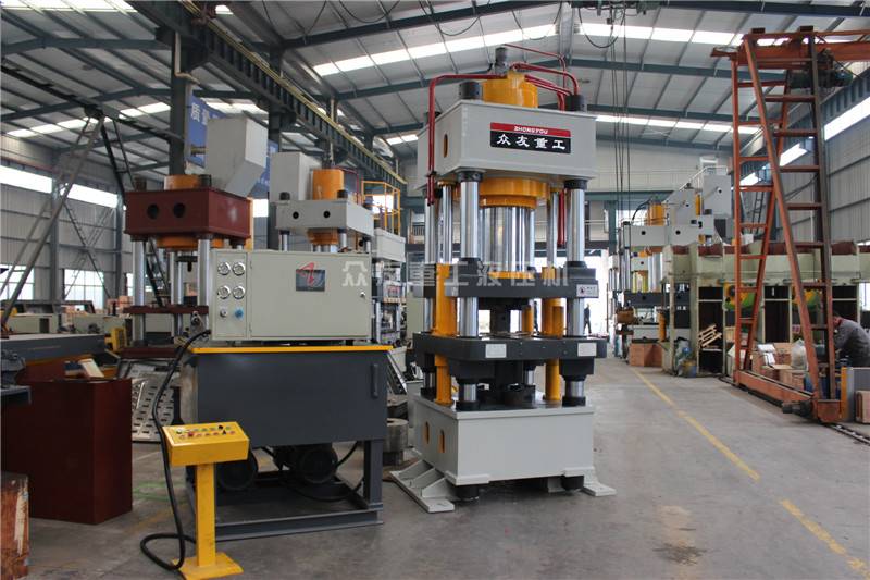 液压机：630吨四柱油压机液压泵使用时有哪些注意事项？