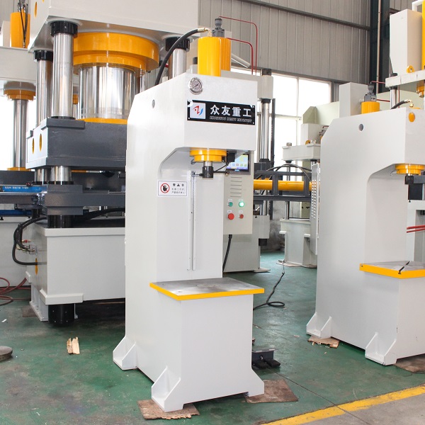 315吨单柱液压机的衔接方式有哪几种呢？单柱液压机厂家解答