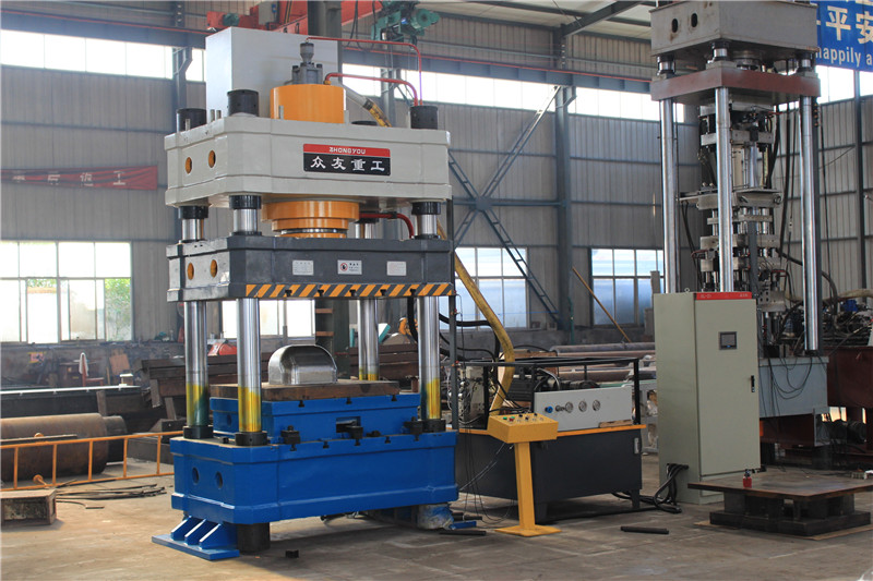 造成四柱液压机油缸动作不灵活的原因有哪些？