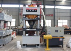 315吨粉末成型液压机牛羊舔砖盐砖机介绍